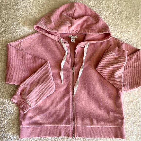 FOREVER 21 Bubblegum pink zipper-up hoodie, medium - Picture 1 of 4